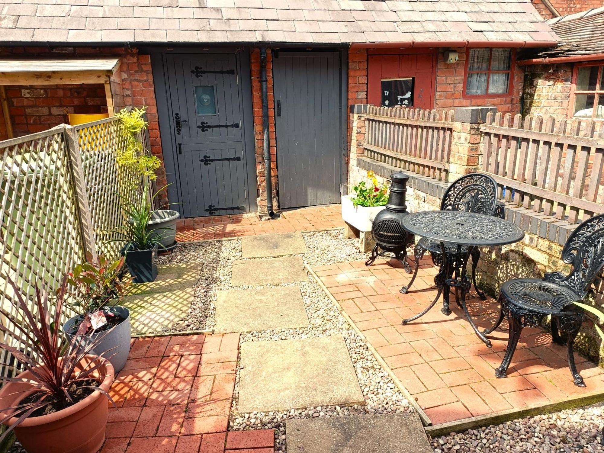 Charming Terrace Home In Whitchurch Whitchurch  Eksteriør bilde